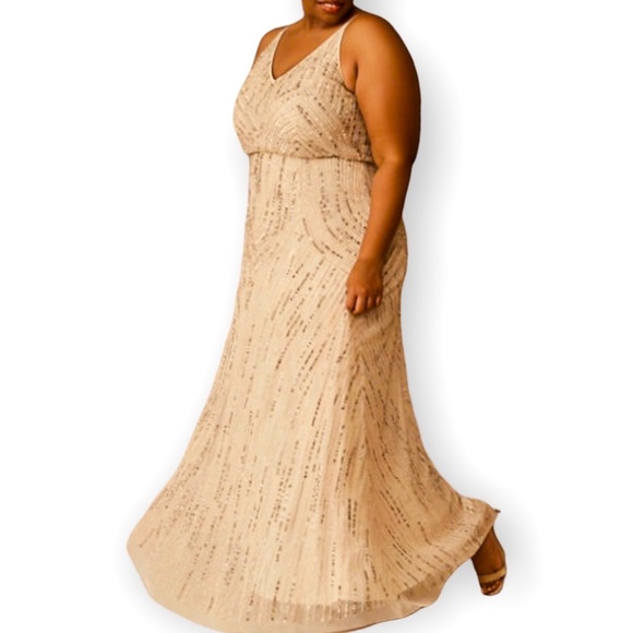 New BHLDN Fidelia 2, 4, 6, 8 Oyster Cream Allover Sequins Embellished Maxi Gown - Picture 2 of 13